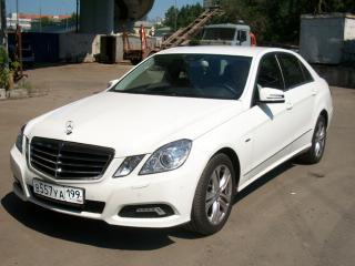 Автомобиль MERCEDES-BENZ E212 2009г. 4-местный