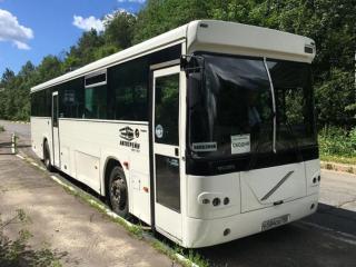 Автобус VOLVO 2004г. 49-местный