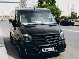 Автобус MERCEDES-BENZ SPRINTER в аренду с водителем
