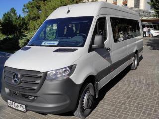 Аренда микроавтобуса Мерседес Спринтер 20 мест с водителем