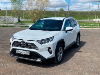 TOYOTA RAV4