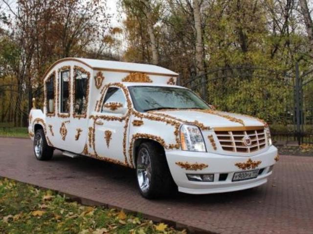 Лимузин CADILLAC Escalade Карета 2014г. 7-мест