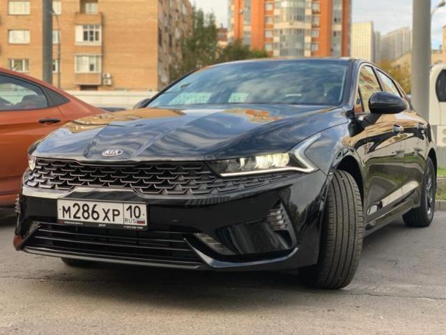 Автомобиль KIA K5 2020г. 5-местный
