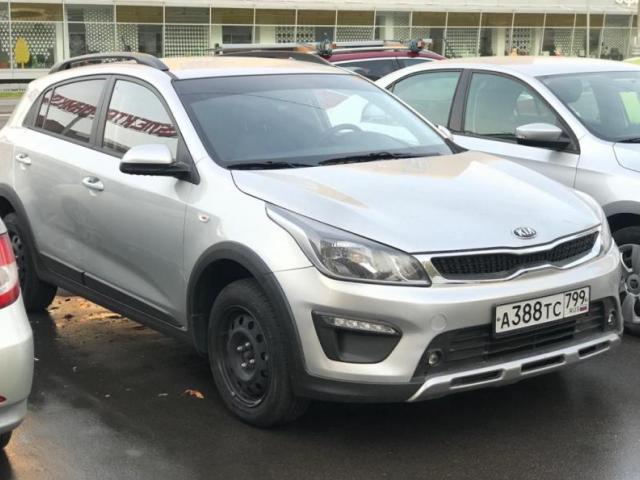 Автомобиль KIA Rio X-line 2019г. 5-местный