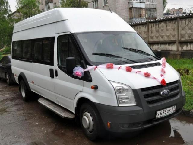Микроавтобус FORD Transit 2011г. 18-местный