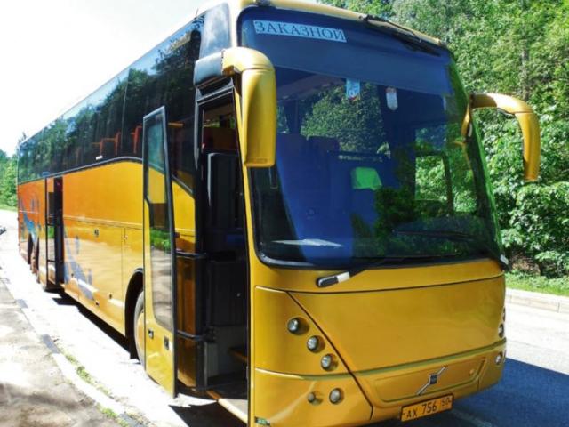 Автобус VOLVO B12 2003г. 60-местный