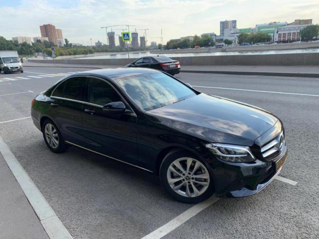 Автомобиль MERCEDES-BENZ C180 2019г. 5-местный
