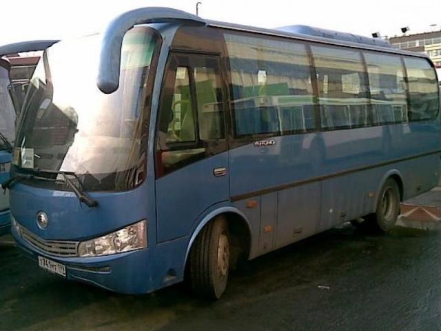 Автобус YUTONG 2008г. 23-местный
