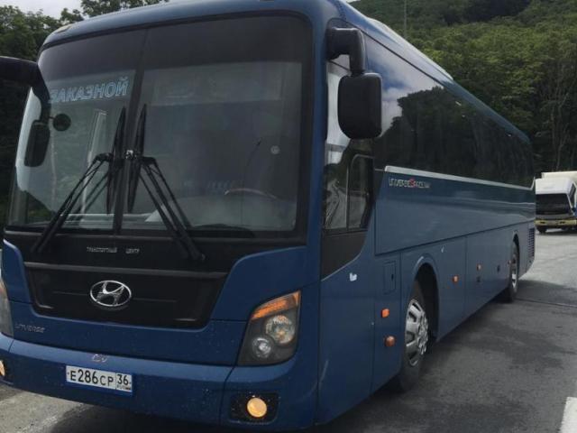 Автобус HYUNDAI Universe 2009г. 45-местный