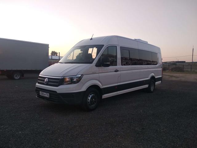 VOLKSWAGEN Crafter 2019 года выпуска