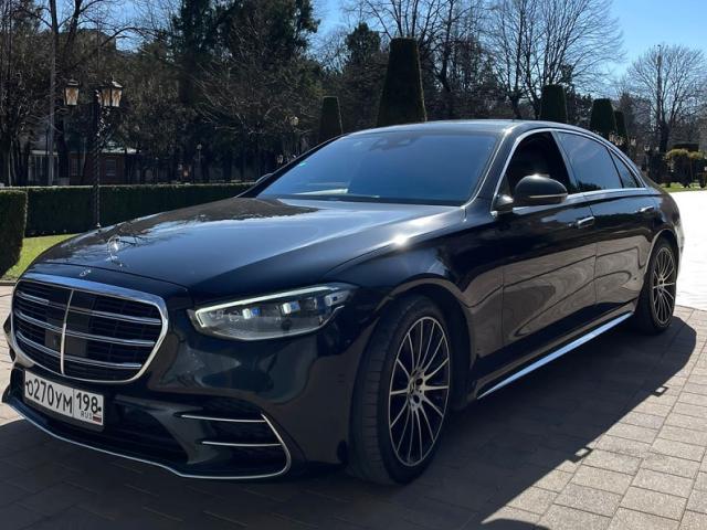 Mercedes S223 black