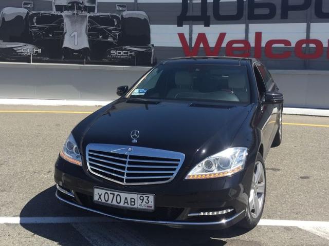 Представительский седан Mercedes-Benz S350