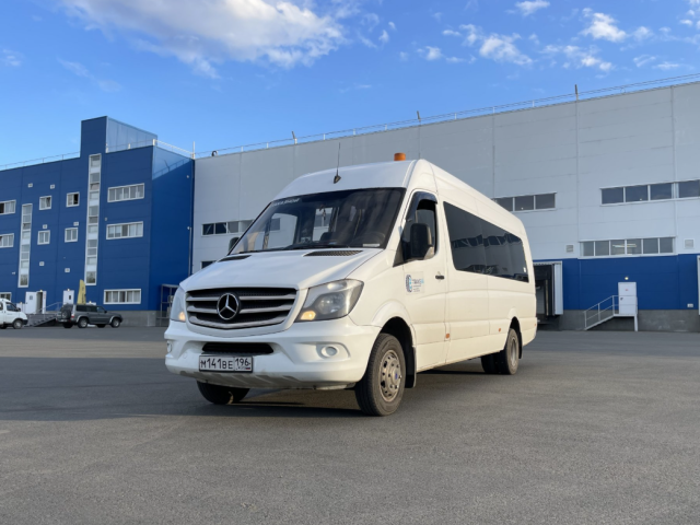 Mercedes Sprinter VIP 20 мест