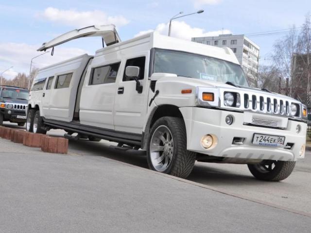 Лимузин HUMMER H2 2013г. 23-местный