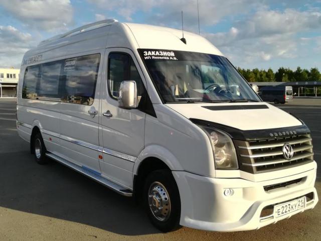 Микроавтобус VOLKSWAGEN CRAFTER 2014г. 20-местный