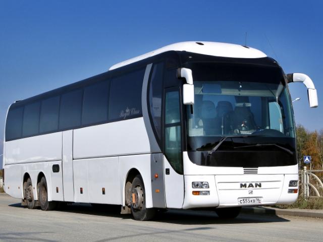 Автобус Man Lions Coach Vip белый