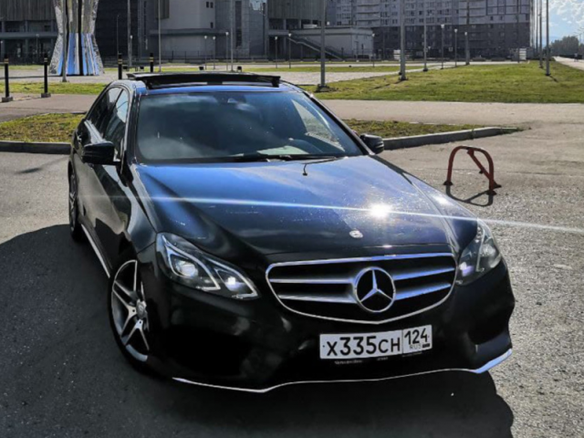 Автомобиль MERCEDES-BENZ E250 2015г. 5-местный