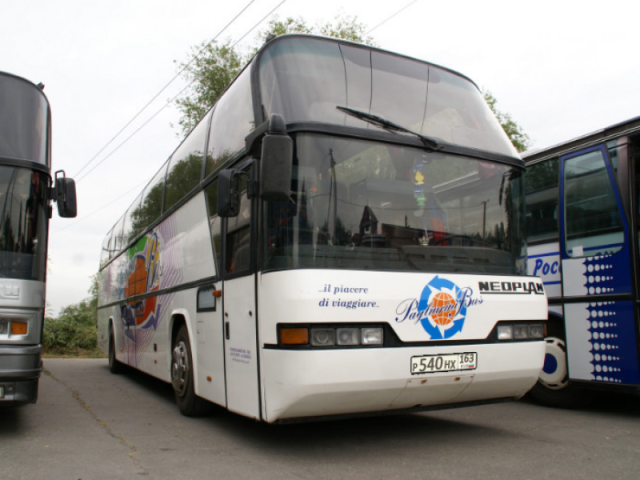 Автобус NEOPLAN 116 1994г. 45-местный
