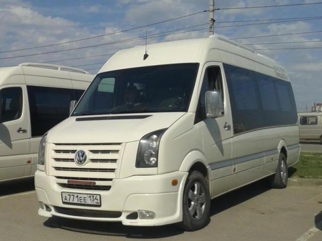 Микроавтобус VOLKSWAGEN Crafter 2013г. 20-местный