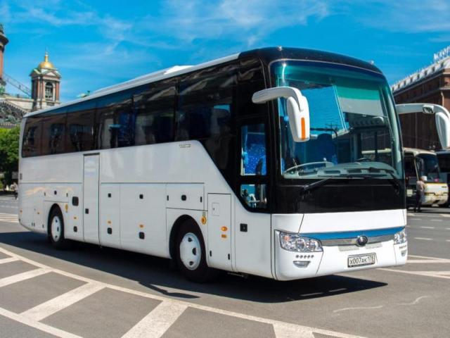 Автобус YUTONG 2017г. 52-местный