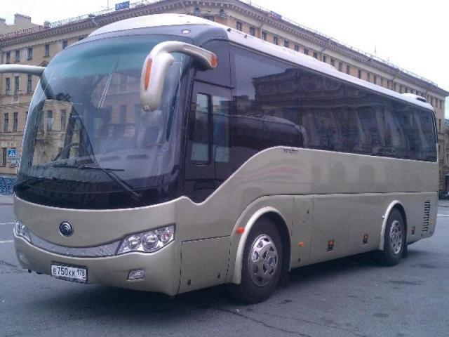 Автобус YUTONG ZK6899 2011г. 35-местный