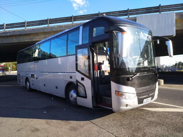 Автобус ZHONGTONG LCK6127H ComPass 2013г. 54-местный